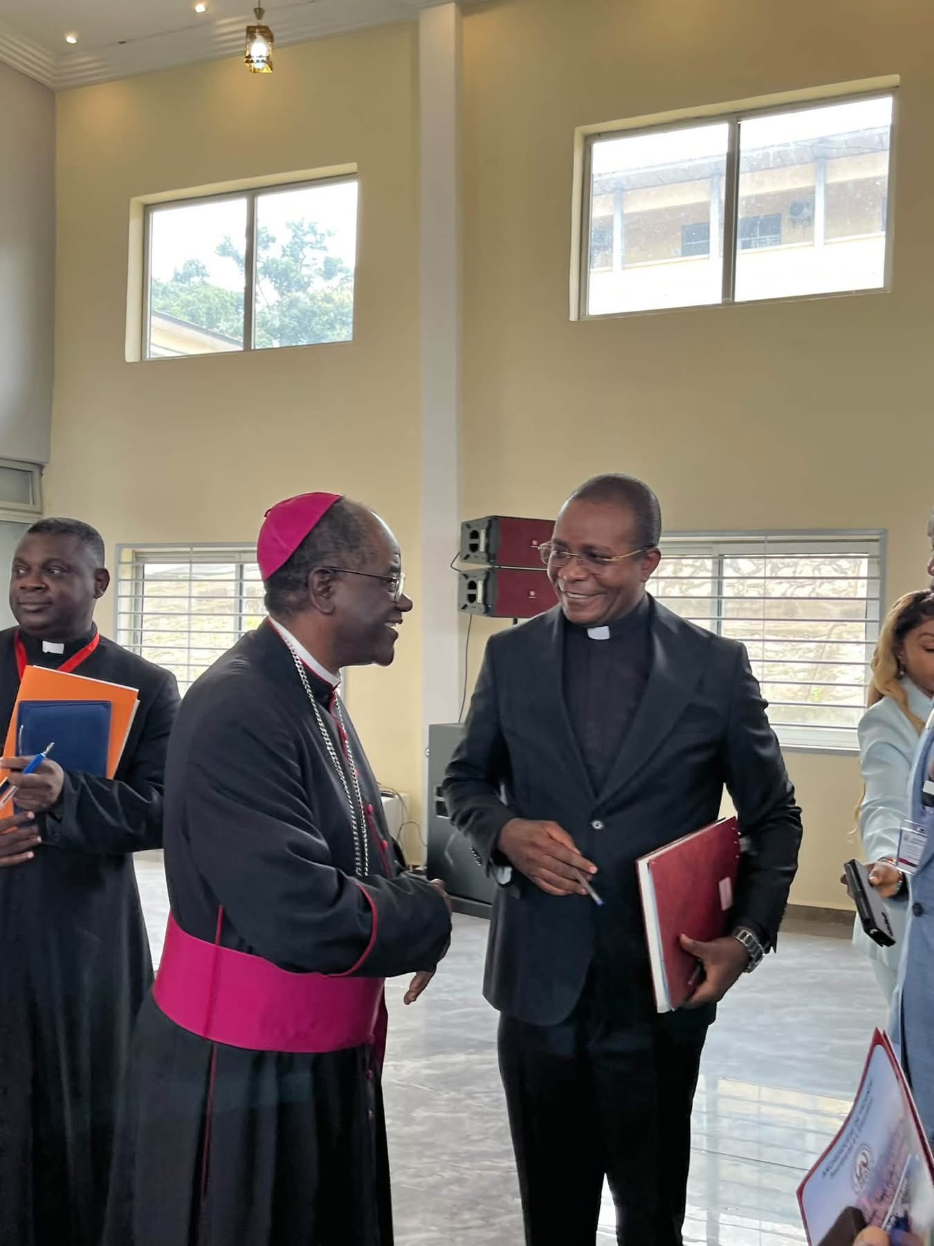 BREAKING NEWS| Clôture des États généraux de l'Éducation dans l'Archidiocèse de Yaoundé ce samedi 3 octobre 2026. De vives lumières en perspective. Deo gratias et duc in altum.